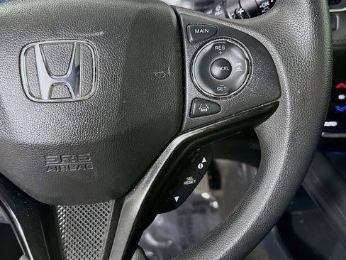 Used 2022 Honda HR-V EX image 15