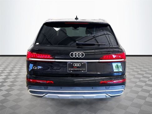 Certified 2022 Audi Q7 2.0T Premium Plus AWD/4WD image 6