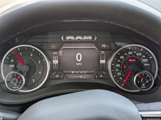 New 2026 RAM 3500 Big Horn AWD/4WD image 36