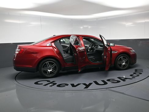 Used 2015 Ford Taurus SEL w/ Equipment Group 201A FWD image 25