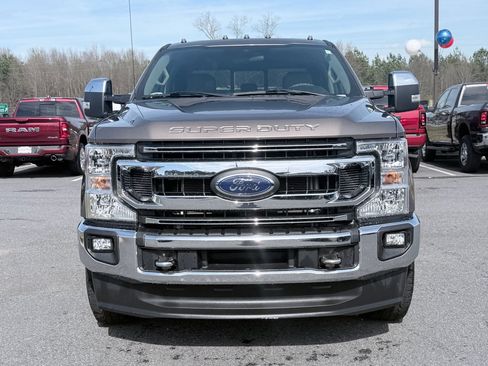 Used 2021 Ford F250 XLT w/ XLT Premium Package image 3