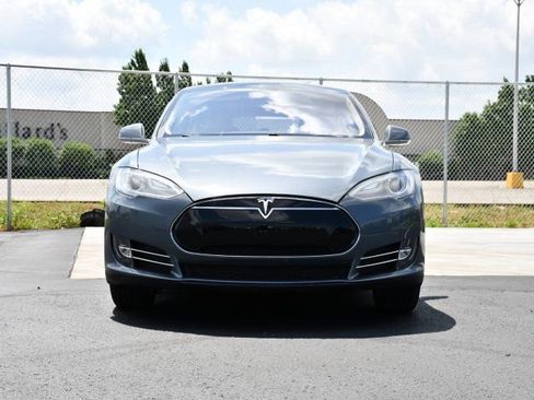 Used 2014 Tesla Model S RWD image 2