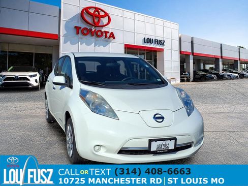 Used 2013 Nissan Leaf S w/ Charger Pkg FWD image 1