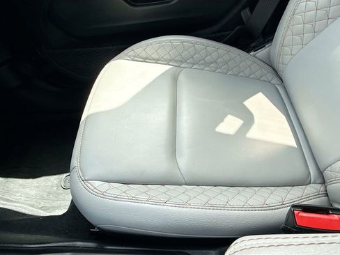 Used 2021 Jeep Wrangler Unlimited Sahara image 22