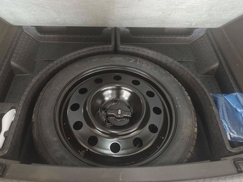 Used 2019 Lincoln Nautilus Select FWD image 24