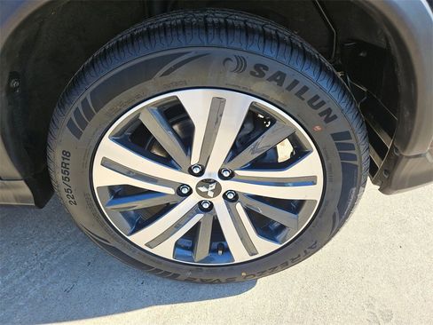 Used 2024 Mitsubishi Outlander Sport SE image 25