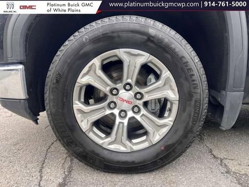 Used 2024 GMC Sierra 1500 SLT image 9