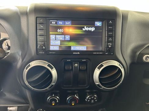 Used 2014 Jeep Wrangler Sahara w/ Connectivity Group AWD/4WD image 23
