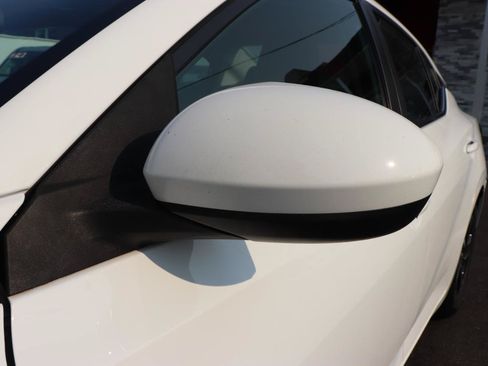 Used 2024 Nissan Sentra SV FWD image 49