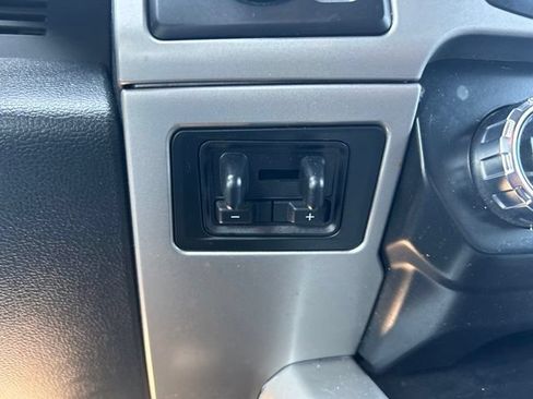 Used 2022 Ford F250 Lariat w/ Lariat Value Package AWD/4WD image 42