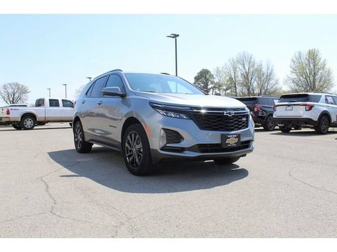 Used 2024 Chevrolet Equinox RS AWD/4WD image 7