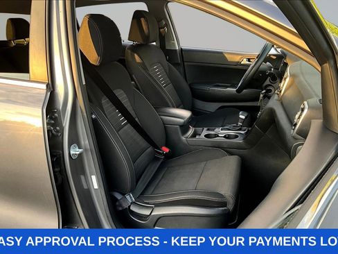 Used 2018 Kia Sportage LX FWD image 35