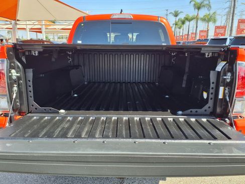 Used 2023 Toyota Tacoma TRD Pro AWD/4WD image 9