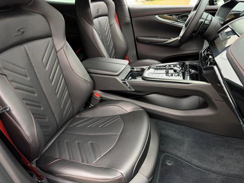 New 2026 Aston Martin DBX S image 18