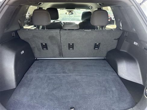 Used 2025 Chevrolet Equinox LT FWD image 23
