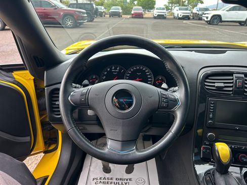 Used 2012 Chevrolet Corvette Grand Sport w/ 2LT Preferred Equipment Group RWD image 9