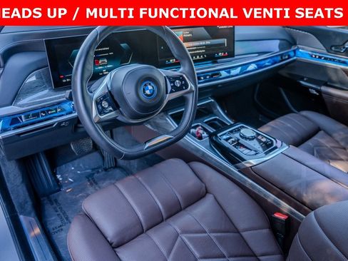 Used 2024 BMW i7 eDrive50 image 4