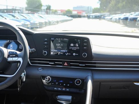 Certified 2026 Hyundai Elantra Sport FWD image 19