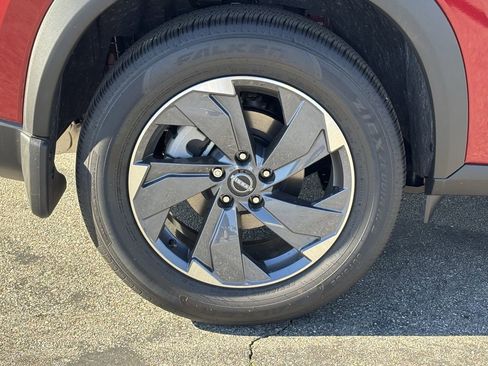 New 2026 Nissan Rogue SV image 7