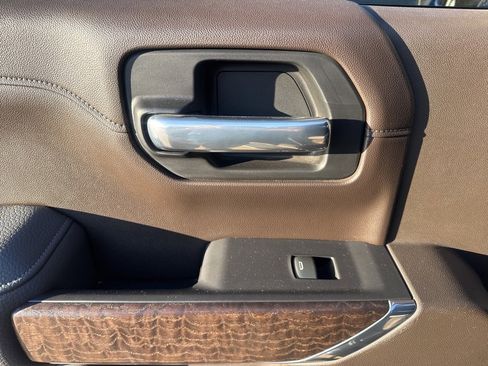 Used 2021 GMC Sierra 1500 Denali w/ Denali Ultimate Package image 37