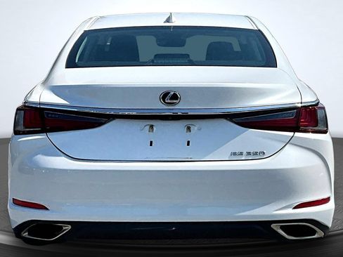 Used 2019 Lexus ES 350 w/ Accessory Package 2 FWD image 6