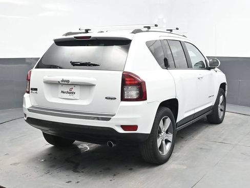Used 2017 Jeep Compass High Altitude AWD/4WD image 7