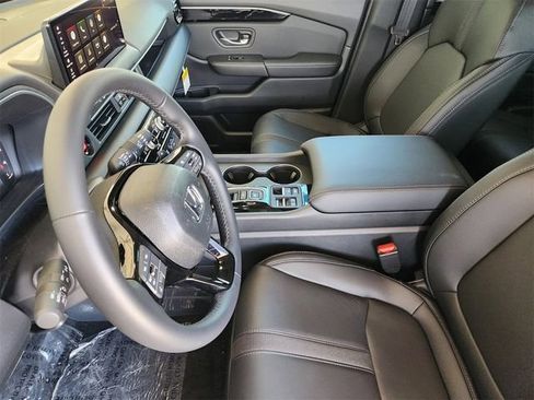 Used 2026 Honda Pilot EX-L image 9