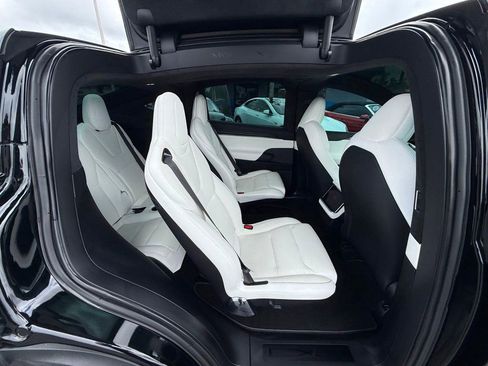 Used 2022 Tesla Model X Plaid AWD/4WD image 30
