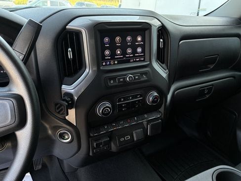 Used 2025 Chevrolet Silverado 2500 Custom w/ Custom Value Package AWD/4WD image 15