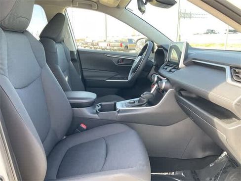 Used 2025 Toyota RAV4 LE image 17