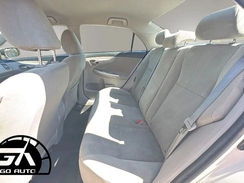 Used 2013 Toyota Corolla FWD image 14