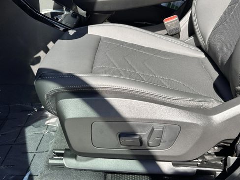 Used 2026 BMW X1 xDrive28i w/ Convenience Package image 19