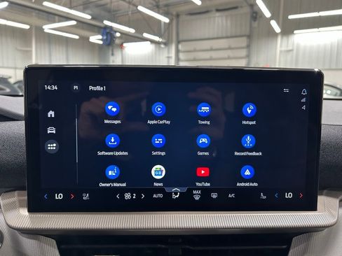 New 2026 Ford Explorer Active w/ Active Comfort Package image 13