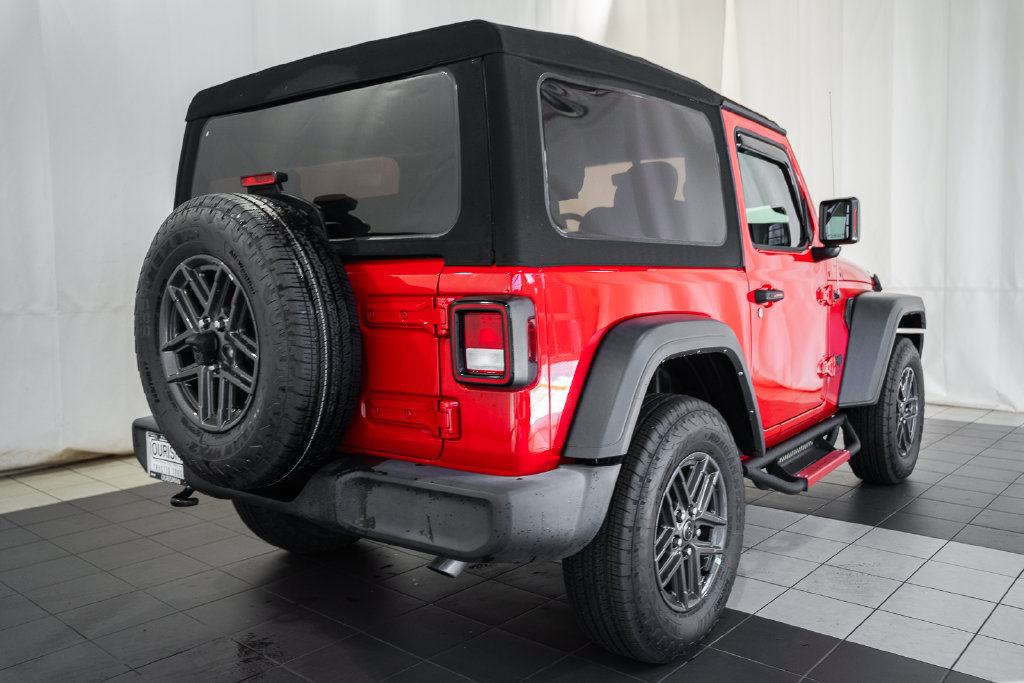 Certified 2023 Jeep Wrangler Sport AWD/4WD image 4