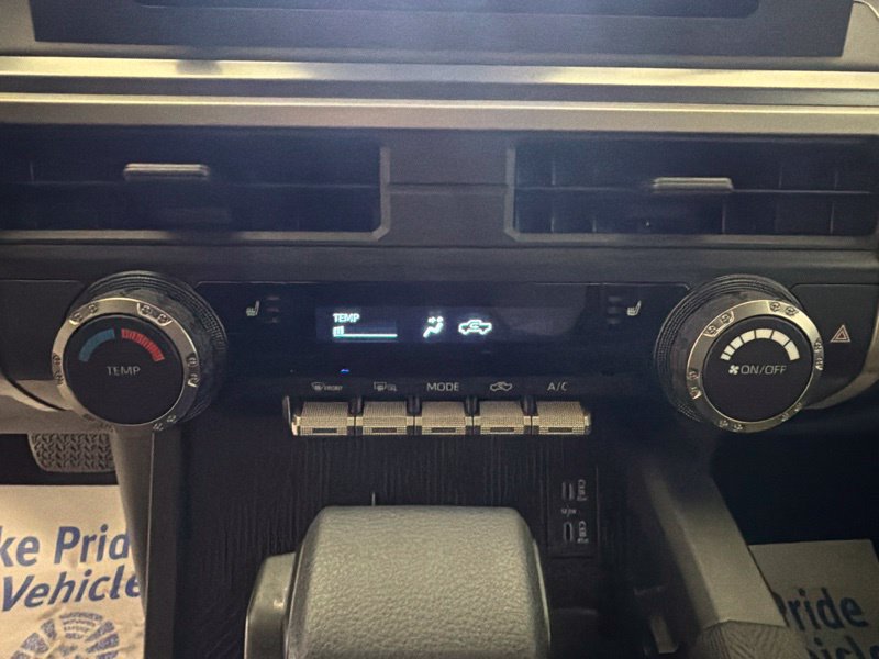 Certified 2025 Toyota Tacoma SR5 AWD/4WD image 26
