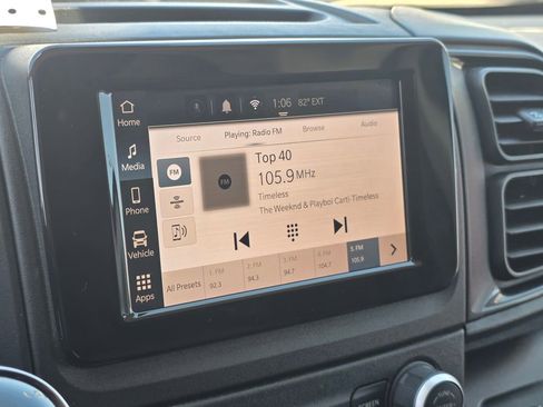 Used 2023 RAM ProMaster 2500 FWD image 24