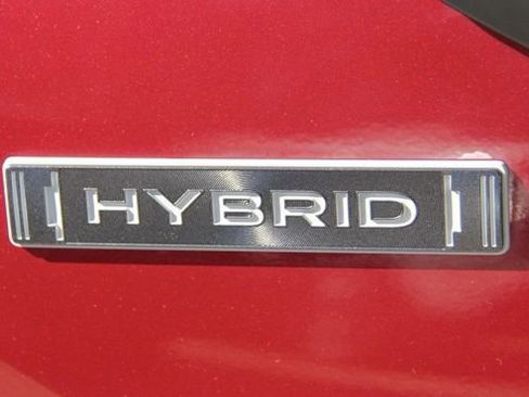 Used 2025 Subaru Forester Limited AWD/4WD image 9