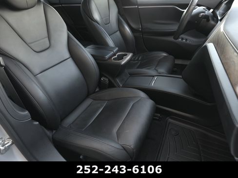 Used 2017 Tesla Model S 75D AWD/4WD image 37