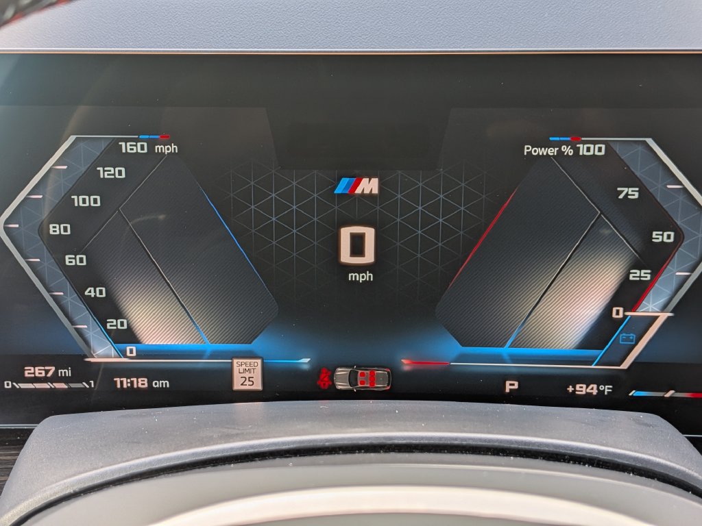 Used 2025 BMW X7 M60i AWD/4WD image 31