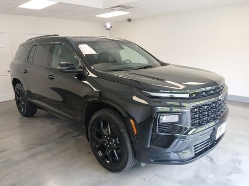 Used 2024 Chevrolet Traverse RS AWD/4WD image 1