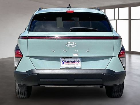 Used 2024 Hyundai Kona SEL AWD/4WD image 5