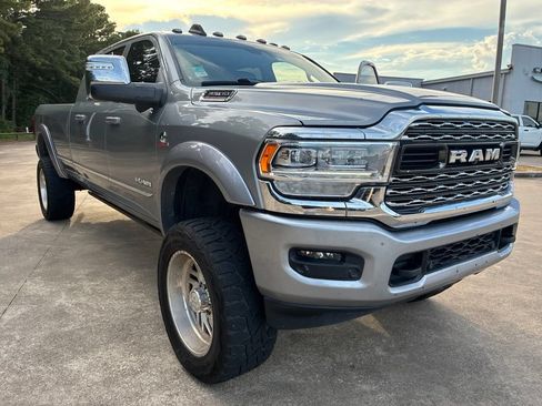 Used 2023 RAM 3500 Limited AWD/4WD image 7