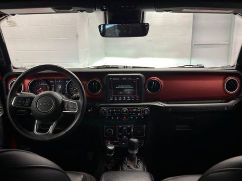Used 2019 Jeep Wrangler Unlimited Rubicon AWD/4WD image 17