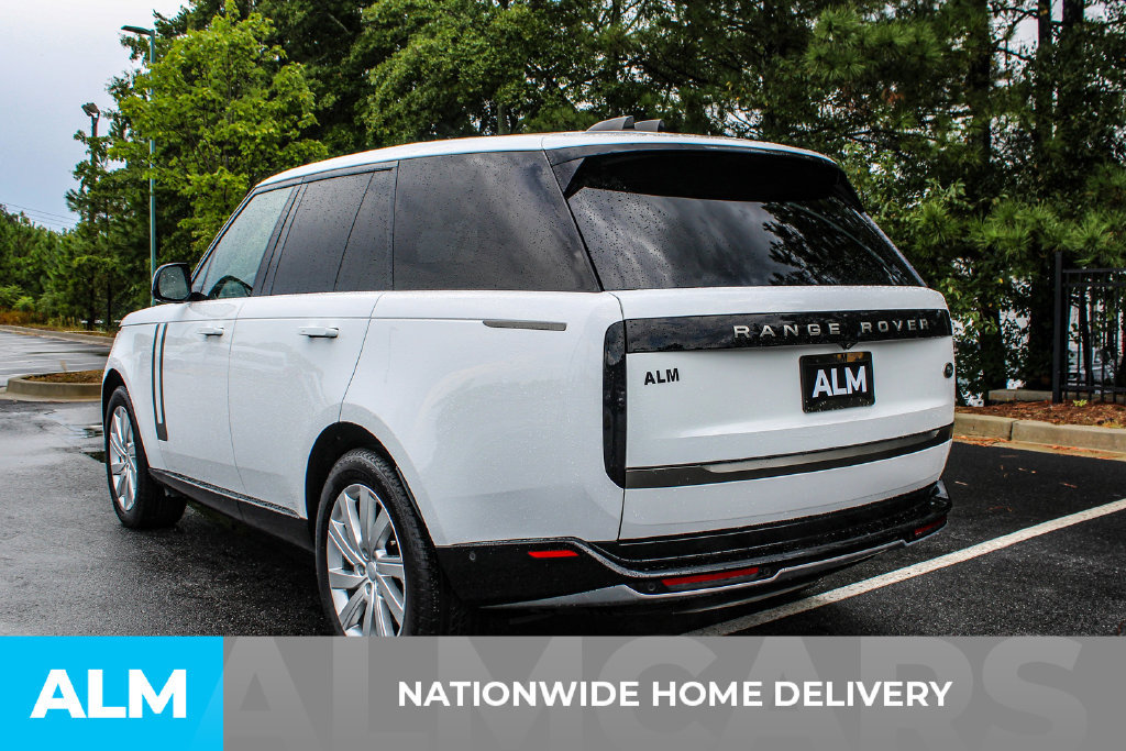 Used 2023 Land Rover Range Rover SE AWD/4WD image 4