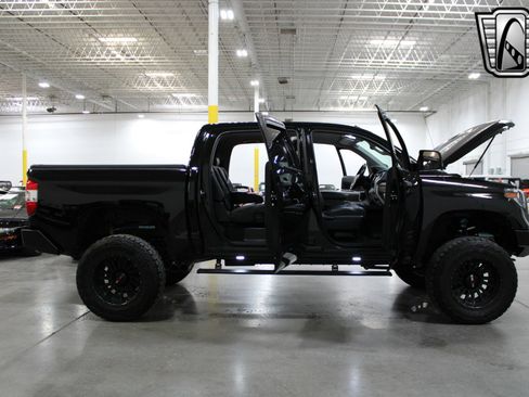 Used 2014 Toyota Tundra SR5 image 9