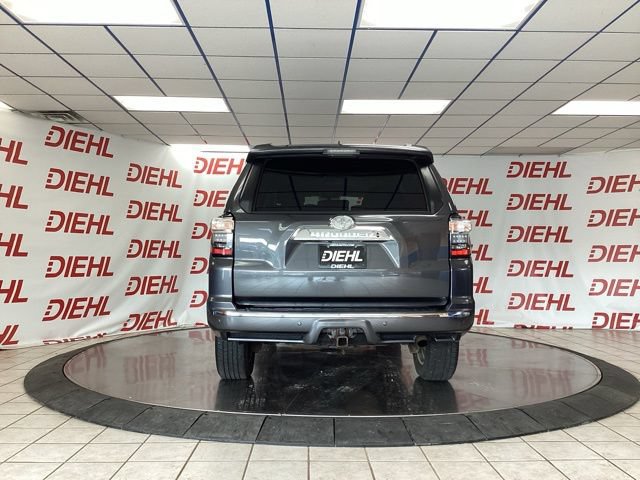Used 2018 Toyota 4Runner Limited AWD/4WD image 6