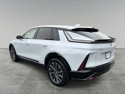 New 2026 Cadillac Lyriq Sport AWD/4WD image 3