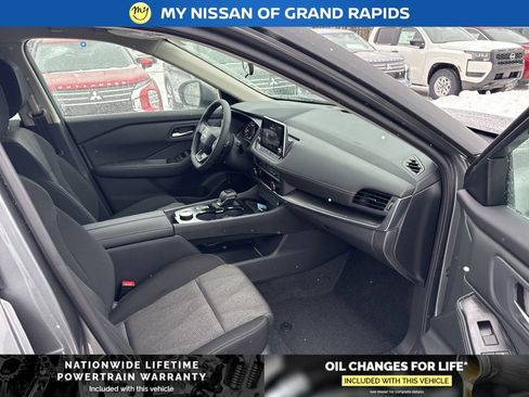 New 2026 Nissan Rogue SV w/ Cold Weather Package image 18