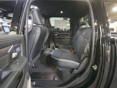 New 2026 RAM 2500 Laramie AWD/4WD image 25
