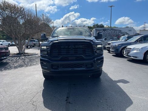 New 2025 RAM 2500 Big Horn image 4